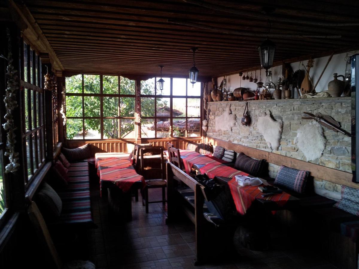 Hotel Кьща За Гости Свети Никола Scherawna Exterior foto